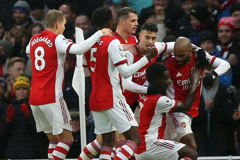 惊艳世界波！巴尔韦德爆发，阿隆索昏招坑苦皇马，怎能复仇巴萨？