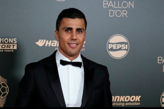 和平精英冰与火的交融，爆炸猎弓和M417全新武器登场！