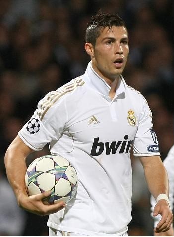 游戏制作人：Switch没有传统十字键 设计令人困扰！