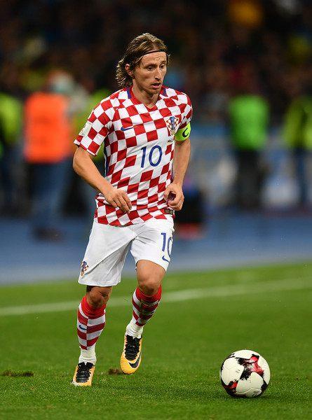 三位当打国脚确定参加津门虎冬训