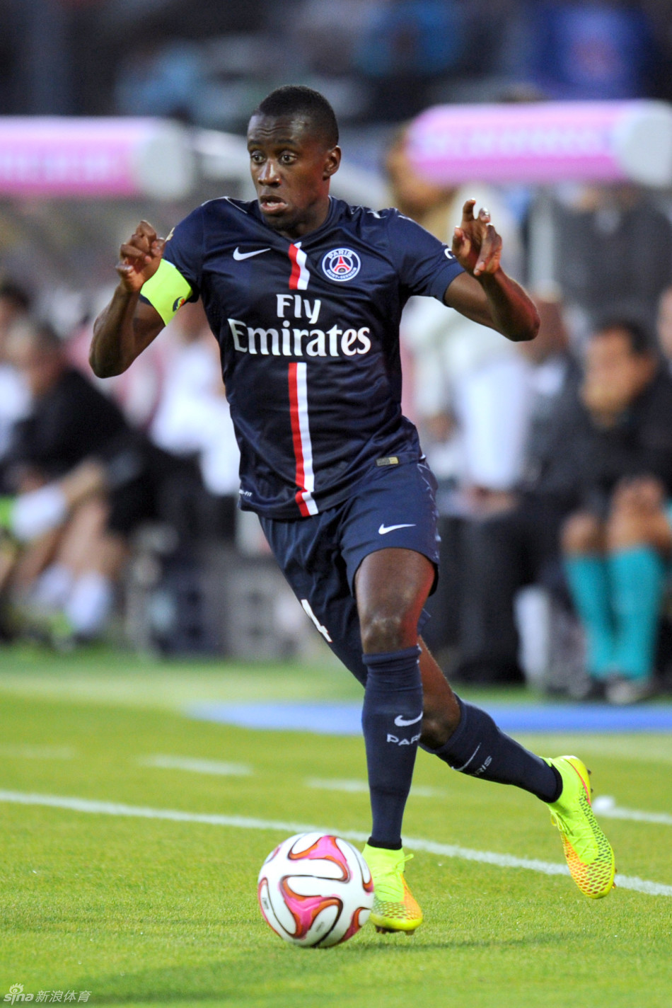 在九幺免费版网站享受NBA办公室68游戏体验